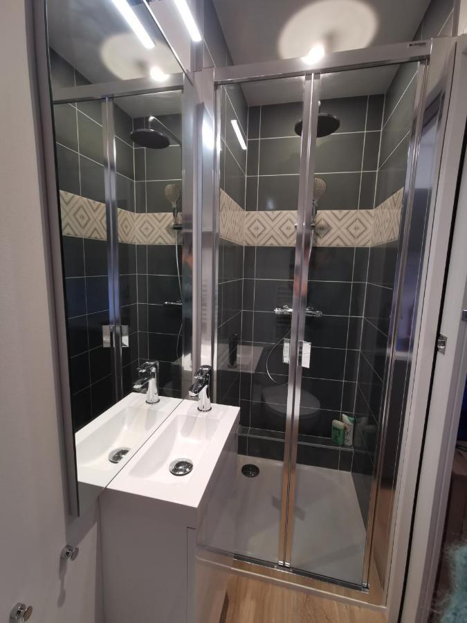 Studio En Duplex Dans Un Hotel Particulier Caen Eksteriør billede